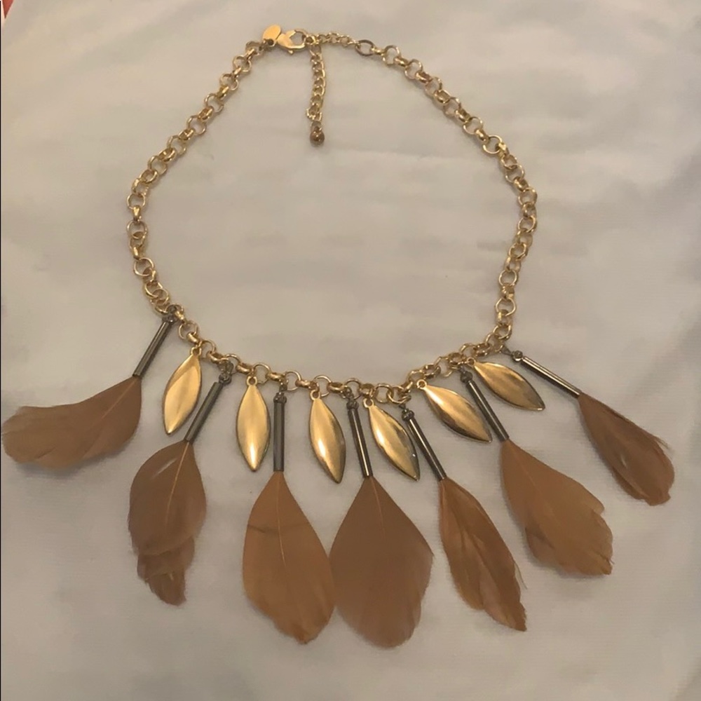 Boho necklace with gold and feathers